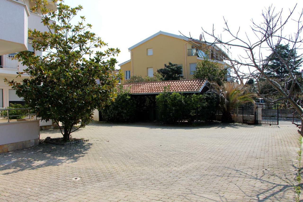 Apartmani Amado/Lozic Zadar Buitenkant foto