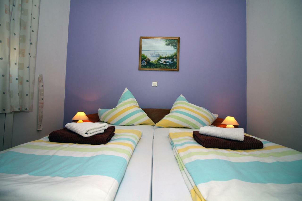 Apartmani Amado/Lozic Zadar Buitenkant foto